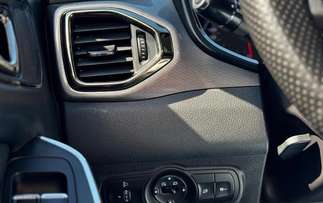 imagem-https://www.socarrao.com.br/sc-vehicle-images-prod/2964779/1786470851115-7971147_22_B_151fe50c1f.jpeg