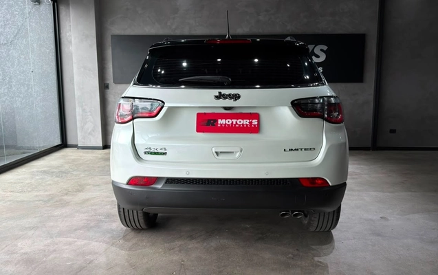 imagem-https://www.socarrao.com.br/sc-vehicle-images-prod/2964830/1785501619544-b5b60acc-4d61-479e-ad4f-25b6968428bc.jpg
