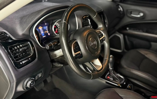 imagem-https://www.socarrao.com.br/sc-vehicle-images-prod/2964830/1785501619547-b106b389-6548-447e-b280-0976ae756b87.jpg