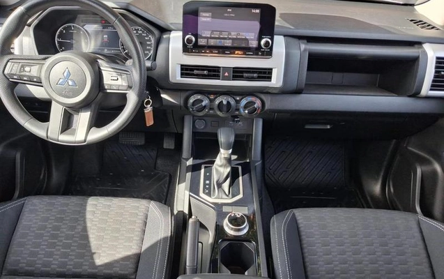 imagem-https://www.socarrao.com.br/sc-vehicle-images-prod/2965194/1785863863630-8334658_2_B_6eab33c091.jpeg