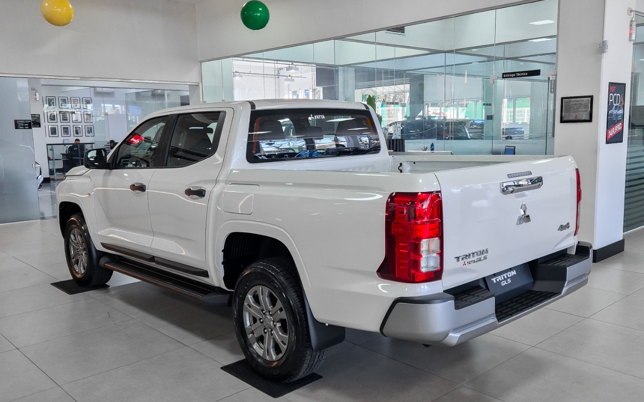 imagem-https://www.socarrao.com.br/sc-vehicle-images-prod/2965211/1785502586553-MjAyNjA3MDhfMTQ0MDM0LmpwZw.jpg