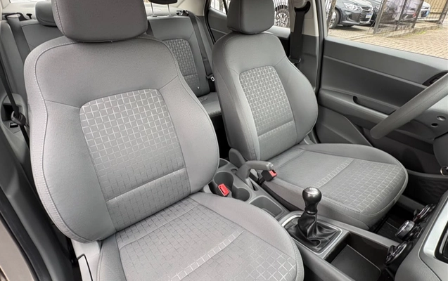 imagem-https://www.socarrao.com.br/sc-vehicle-images-prod/2965254/1785502683505-V2hhdHNBcHAgSW1hZ2UgMjAyNi0wNy0zMCBhdCAxNi4zMi4wMSAoMSkuanBlZw.jpeg