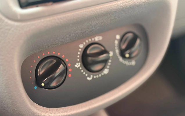 imagem-https://www.socarrao.com.br/sc-vehicle-images-prod/2965311/1785502778223-V2hhdHNBcHAgSW1hZ2UgMjAyNi0wNy0zMSBhdCAwOS40MS4yMC5qcGVn.jpeg