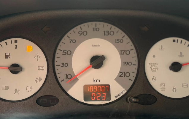 imagem-https://www.socarrao.com.br/sc-vehicle-images-prod/2965311/1785502778921-V2hhdHNBcHAgSW1hZ2UgMjAyNi0wNy0zMSBhdCAwOS40MS4xMiAoMSkuanBlZw.jpeg