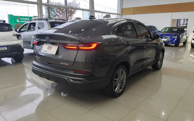 imagem-https://www.socarrao.com.br/sc-vehicle-images-prod/2965386/1785502963457-ZXggMDUuanBlZw.jpeg