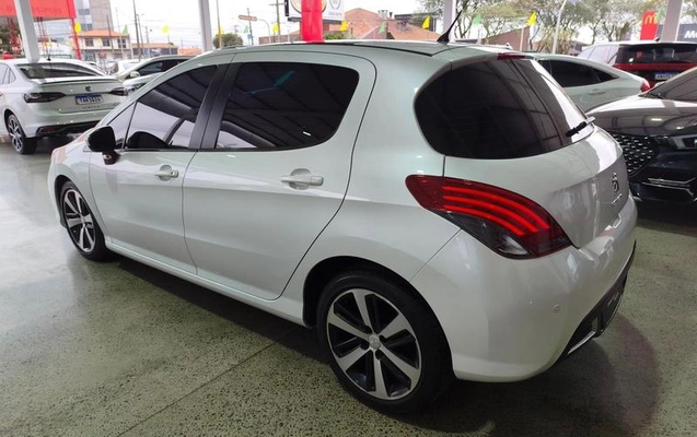 imagem-https://www.socarrao.com.br/sc-vehicle-images-prod/2965487/1789575333812-8330496_8_B_a46a405118.jpeg