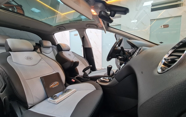 imagem-https://www.socarrao.com.br/sc-vehicle-images-prod/2965731/1785509826296-MTAuanBn.jpg
