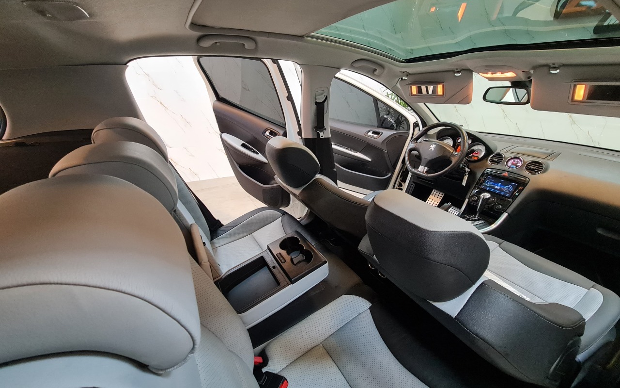 imagem-https://www.socarrao.com.br/sc-vehicle-images-prod/2965731/1785509826491-MTIuanBn.jpg