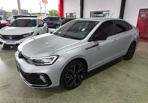 Volkswagen Virtus 2025 Prata — foto 1 de 3
