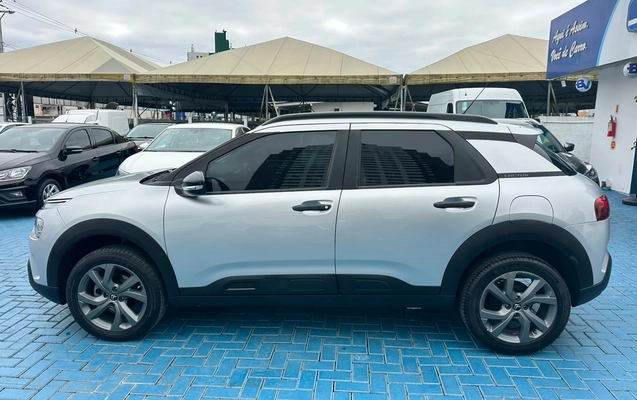 imagem-https://www.socarrao.com.br/sc-vehicle-images-prod/2966170/1788898134733-2bca89dfe54f42799c313444260d2cf5_1785504657902.jpg