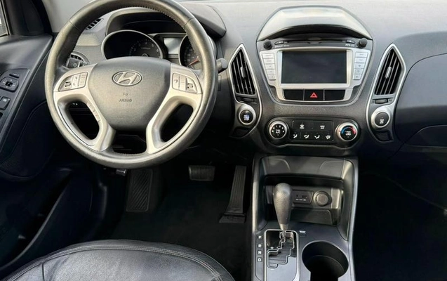 imagem-https://www.socarrao.com.br/sc-vehicle-images-prod/29665/1789664759089-7652762_2_B_e3e93a84b7.jpeg