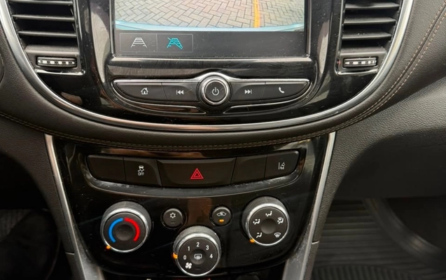 imagem-https://www.socarrao.com.br/sc-vehicle-images-prod/2966603/1785506131180-gb-4fbcb2d.jpeg