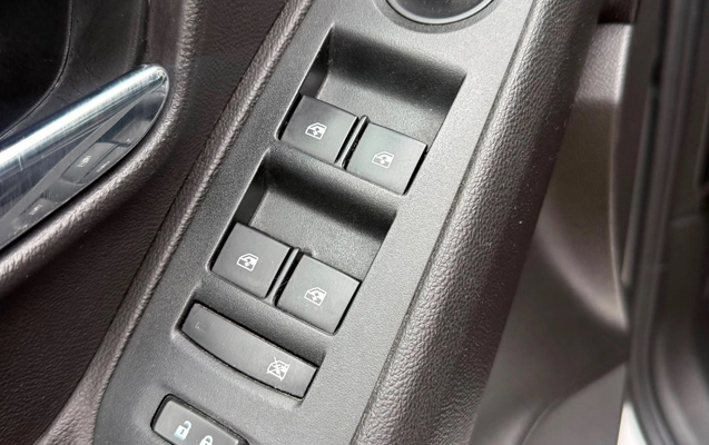 imagem-https://www.socarrao.com.br/sc-vehicle-images-prod/2966603/1785506131188-gb-08ee56f.jpeg