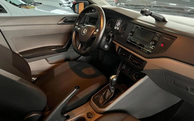 imagem-https://www.socarrao.com.br/sc-vehicle-images-prod/2966633/1788961098259-8289384_5_B_a67eb1ca91.jpeg