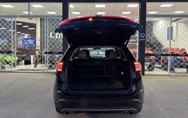 imagem-https://www.socarrao.com.br/sc-vehicle-images-prod/2966696/1789585227059-8314094_11_B_aeb74fd798.jpeg