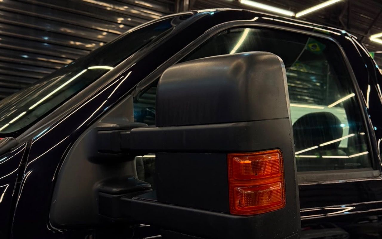 imagem-https://www.socarrao.com.br/sc-vehicle-images-prod/2966966/1785507187260-MDEwZGEzZGMtMjE5MS00NDdhLWE3MDktMDE4NDhhZTgwMzVhLmpwZWc.jpeg