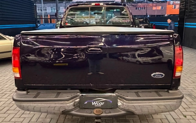 imagem-https://www.socarrao.com.br/sc-vehicle-images-prod/2966966/1785507187516-ZTAzZTNkMzEtMDBmOS00ZDFlLWJjZDktOWYzNDAxMmRjZGEzLmpwZWc.jpeg