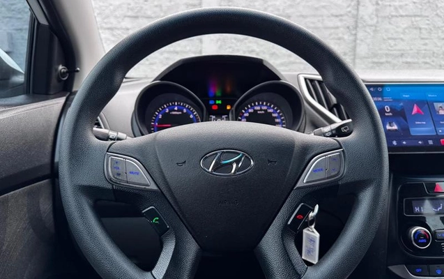 imagem-https://www.socarrao.com.br/sc-vehicle-images-prod/2967004/1786027221451-8313682_9_B_cfe69b469a.jpeg