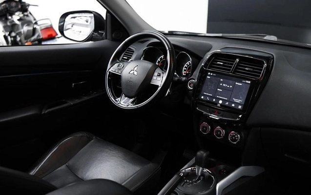 imagem-https://www.socarrao.com.br/sc-vehicle-images-prod/2967303/1789419338016-8308202_9_B_338d909056.jpeg