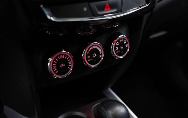 imagem-https://www.socarrao.com.br/sc-vehicle-images-prod/2967303/1789419338022-8308202_12_B_b97af73b5f.jpeg