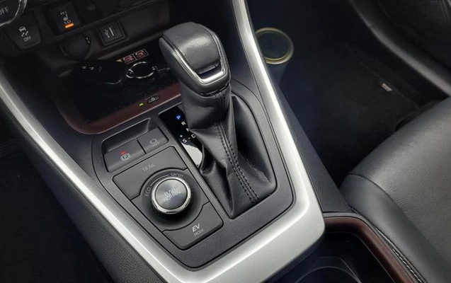 imagem-https://www.socarrao.com.br/sc-vehicle-images-prod/2967368/1786713027475-8335430_11_B_4a678c7643.jpeg