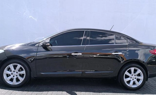 imagem-https://www.socarrao.com.br/sc-vehicle-images-prod/2967530/1786114880615-8333070_2_B_64f5ff11b1.jpg