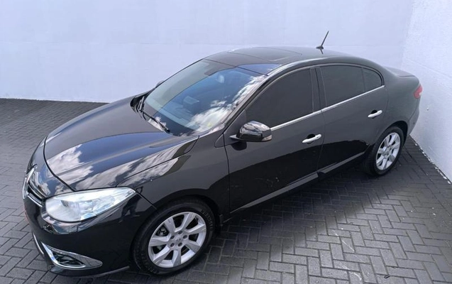 imagem-https://www.socarrao.com.br/sc-vehicle-images-prod/2967530/1786114880618-8333070_12_B_bf49fbf5ba.jpg