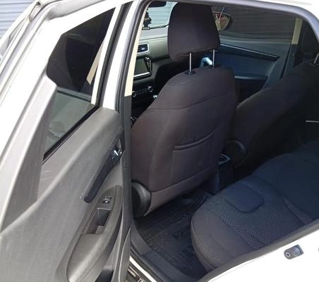 imagem-https://www.socarrao.com.br/sc-vehicle-images-prod/2967566/1786981359070-8311840_7_B_d8af45eb19.jpeg