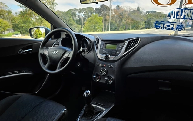 imagem-https://www.socarrao.com.br/sc-vehicle-images-prod/2967589/1785508604152-JoDxtqpDbbUgLeJNUuQXsSxPLfQaFXeG.jpg
