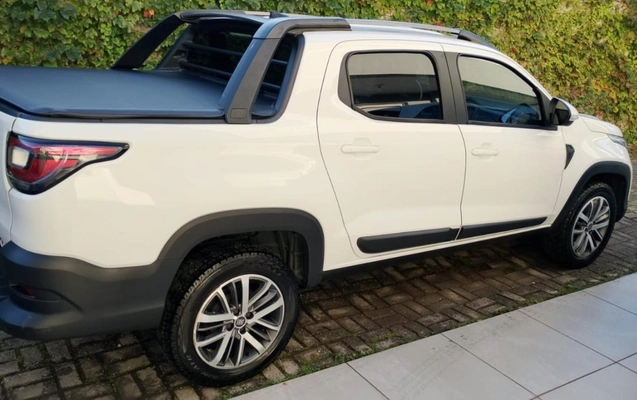 imagem-https://www.socarrao.com.br/sc-vehicle-images-prod/2967625/1785509101467-MmYxMGI0MmYtOGIwYy00ZmYxLTljOGYtNzJkYWJlN2YzZGU4LmpwZWc.jpeg