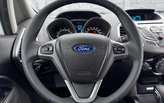 imagem-https://www.socarrao.com.br/sc-vehicle-images-prod/2967630/1786027235528-8313695_9_B_aa92d96994.jpeg