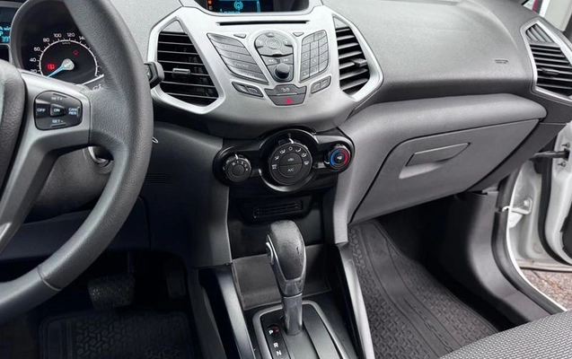 imagem-https://www.socarrao.com.br/sc-vehicle-images-prod/2967630/1786027235530-8313695_10_B_63aa851aaf.jpeg