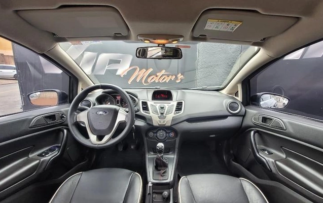 imagem-https://www.socarrao.com.br/sc-vehicle-images-prod/2967668/1786801041523-8332806_15_B_d91c00620b.jpeg
