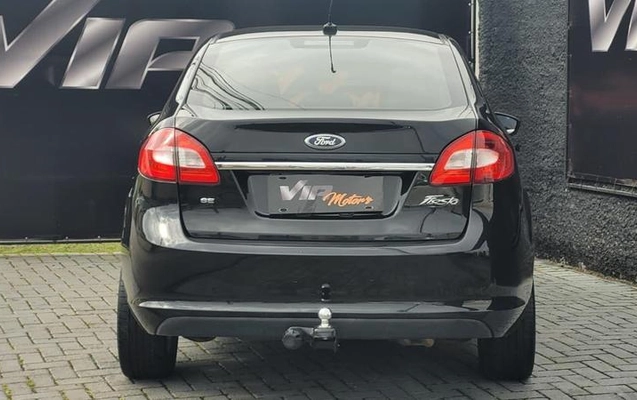 imagem-https://www.socarrao.com.br/sc-vehicle-images-prod/2967668/1786801041523-8332806_1_B_7f8d573605.jpeg