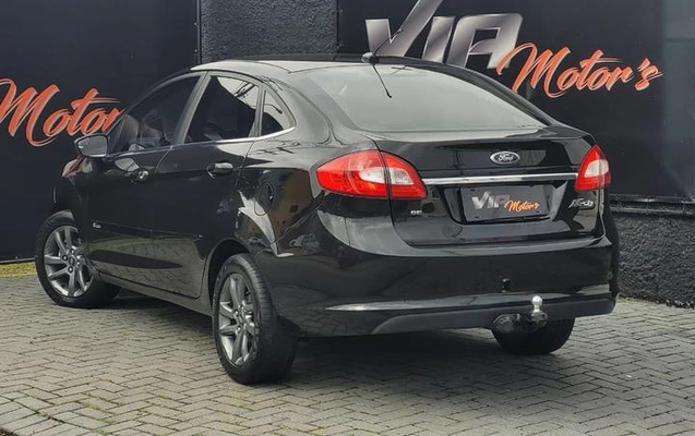 imagem-https://www.socarrao.com.br/sc-vehicle-images-prod/2967668/1786801041523-8332806_3_B_7373e51557.jpeg