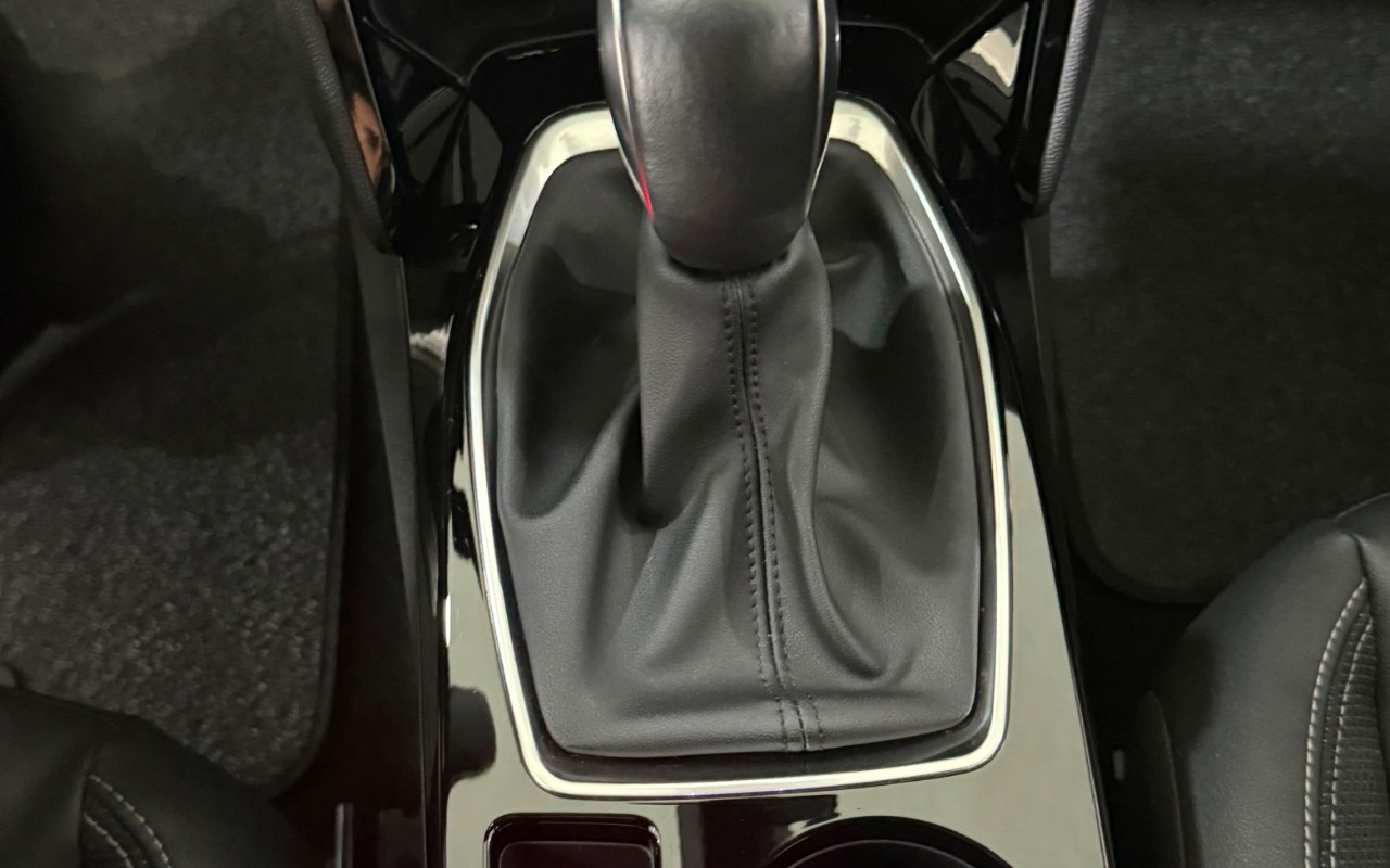 imagem-https://www.socarrao.com.br/sc-vehicle-images-prod/2967696/1785508868493-NTZmMTk1NzEtNmU4ZC00NDc1LTk4YTktZDUzZDU3OTNhMThmLmpwZWc.jpeg