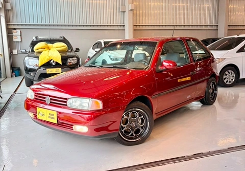 Volkswagen Gol 1996 Vermelho — foto 1 de 3