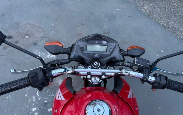imagem-https://www.socarrao.com.br/sc-vehicle-images-prod/2968079/1789488547055-gb-2b33b3e.jpeg