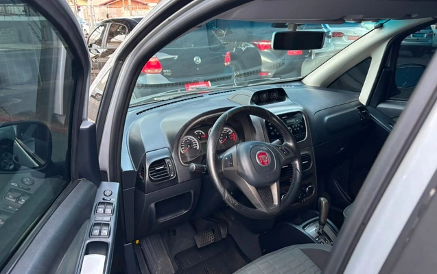 imagem-https://www.socarrao.com.br/sc-vehicle-images-prod/2968093/1789488350419-gb-5969d8b.jpeg