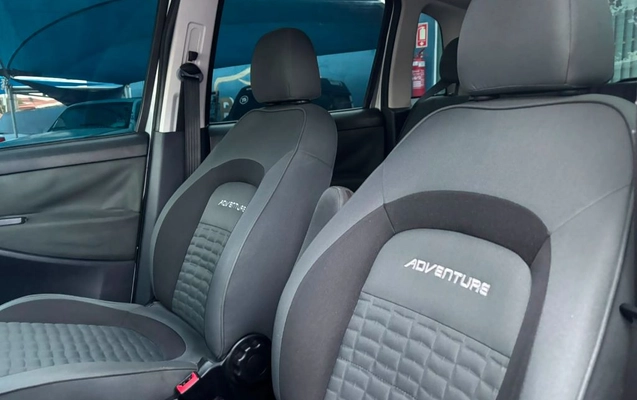 imagem-https://www.socarrao.com.br/sc-vehicle-images-prod/2968093/1789488350420-gb-20ab2c9.jpeg