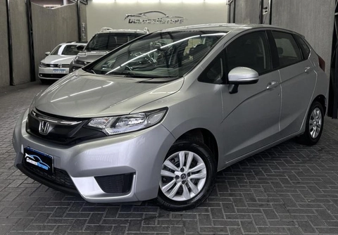 Honda Fit 2016 Prata — foto 1 de 3