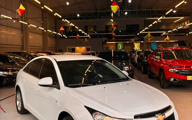 imagem-https://www.socarrao.com.br/sc-vehicle-images-prod/2968304/1785510524288-830db5fe-b5c2-4257-a247-df7d9b6d7798.jpg