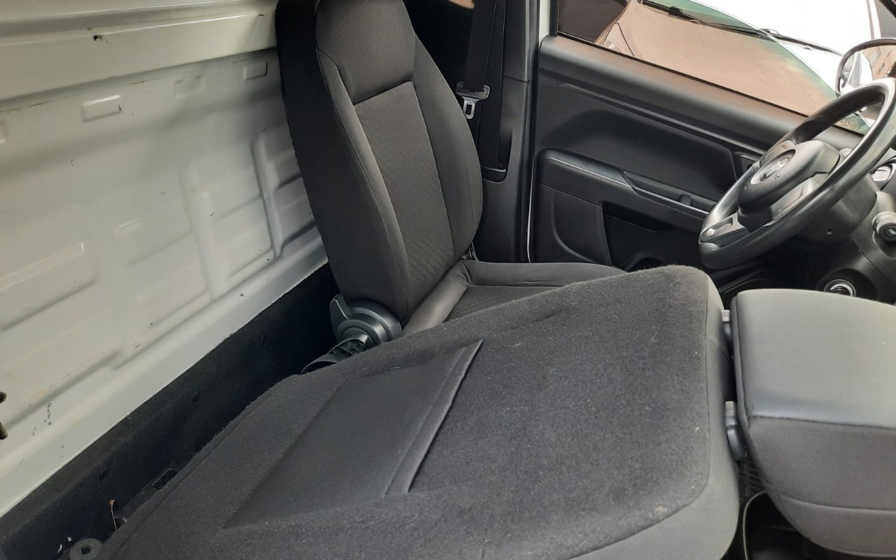 imagem-https://www.socarrao.com.br/sc-vehicle-images-prod/2968312/1785510534456-V2hhdHNBcHAgSW1hZ2UgMjAyNi0wNy0zMSBhdCAxMS4xMi4yMiAoMSkuanBlZw.jpeg
