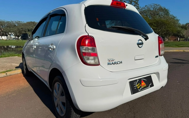 imagem-https://www.socarrao.com.br/sc-vehicle-images-prod/2968335/1785510565151-V2hhdHNBcHAgSW1hZ2UgMjAyNi0wNy0zMSBhdCAxMS4yMC4yOSAoMSkuanBlZw.jpeg