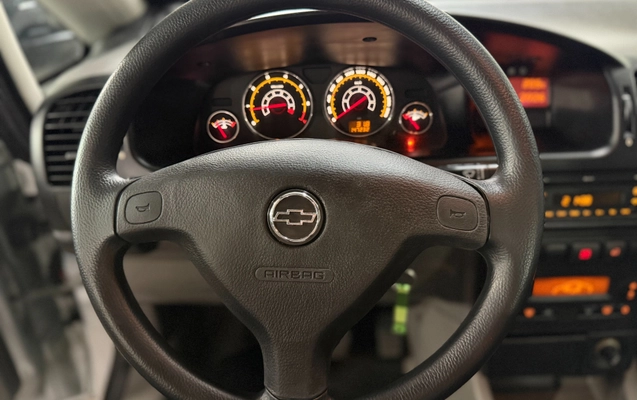 imagem-https://www.socarrao.com.br/sc-vehicle-images-prod/2968435/1785510861614-ea82aa68-fdb7-43f4-9a01-9fd02d129977.jpg
