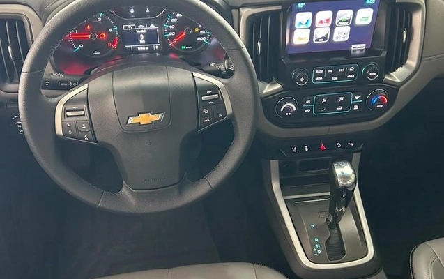 imagem-https://www.socarrao.com.br/sc-vehicle-images-prod/2968636/1789657652164-8333213_14_B_8b6cd3d268.jpeg