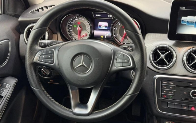 imagem-https://www.socarrao.com.br/sc-vehicle-images-prod/2968840/1789234788921-8335825_5_B_a53118e668.jpeg