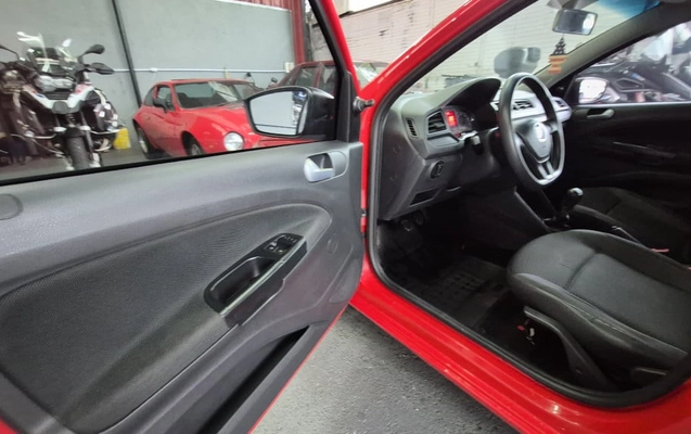 imagem-https://www.socarrao.com.br/sc-vehicle-images-prod/2969133/1786540458904-vehicle_image_1785511968_9d7d15f2a6ce2d084145878af2b95c48.jpeg