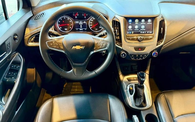 imagem-https://www.socarrao.com.br/sc-vehicle-images-prod/2969178/1791027340151-8335912_11_B_53de553b1a.jpeg