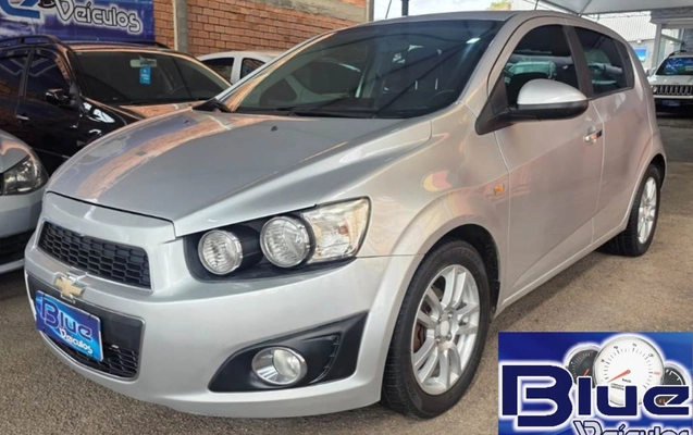 imagem-https://www.socarrao.com.br/sc-vehicle-images-prod/2969282/1785512984662-aWNvMS5qcGVn.jpeg